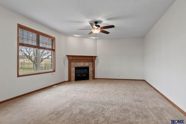 6851 Shadow Ridge Road, Lincoln, NE 68512