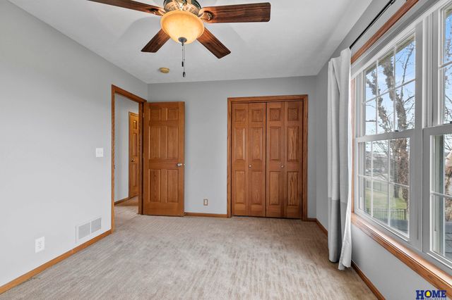 6851 Shadow Ridge Road, Lincoln, NE 68512