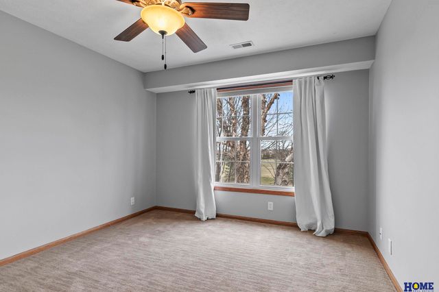 6851 Shadow Ridge Road, Lincoln, NE 68512