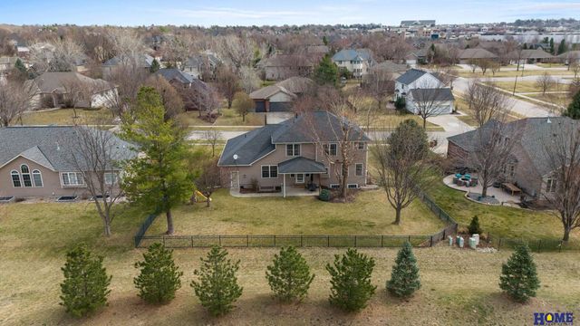 6851 Shadow Ridge Road, Lincoln, NE 68512
