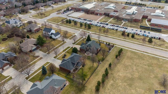6851 Shadow Ridge Road, Lincoln, NE 68512