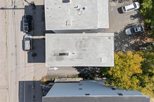 377 Manchester Street, Manchester, NH 03103