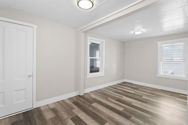 377 Manchester Street, Manchester, NH 03103