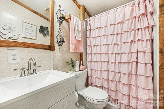 5431 Polkville Road, Casar, NC 28020