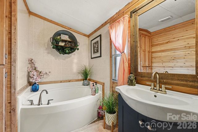 5431 Polkville Road, Casar, NC 28020