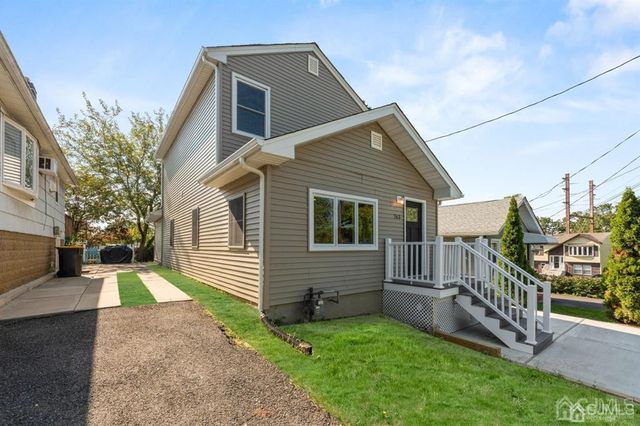 763 Prospect Avenue, Old Bridge, NJ 08879