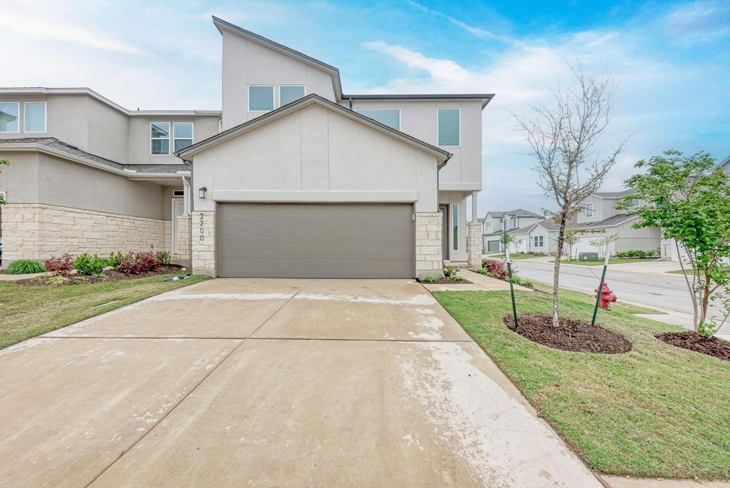 2200 Luna Azul VW 81, Round Rock, TX 78664