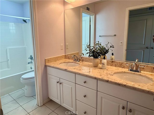 2937 Palmera Lane, Simi Valley, CA 93065
