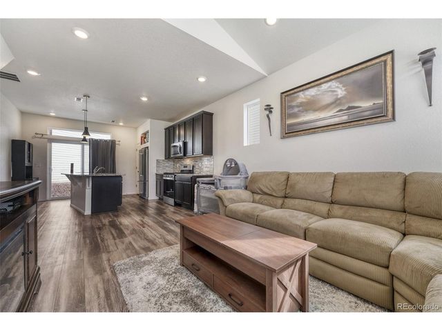 3934 N Quatar Ct, Aurora, CO 80019