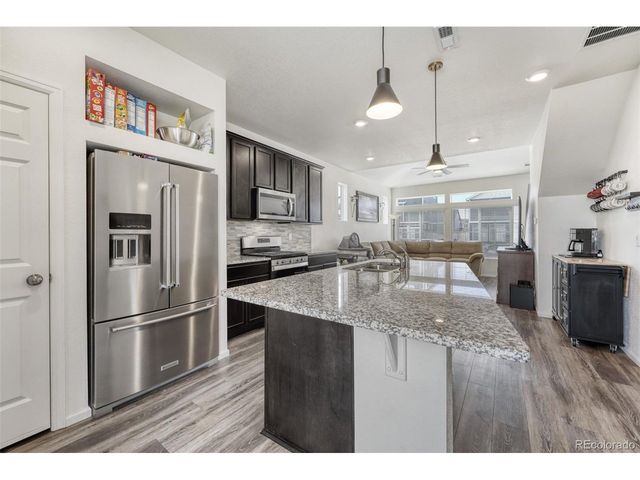 3934 N Quatar Ct, Aurora, CO 80019