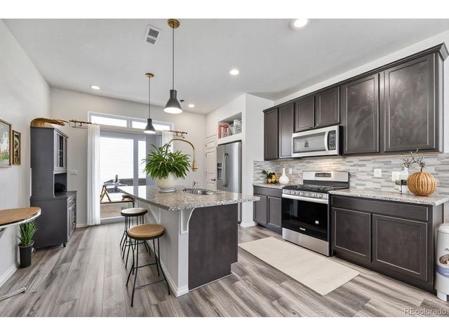 3934 N Quatar Ct, Aurora, CO 80019