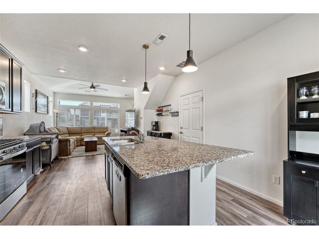 3934 N Quatar Ct, Aurora, CO 80019