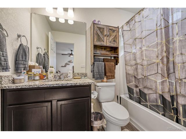 3934 N Quatar Ct, Aurora, CO 80019