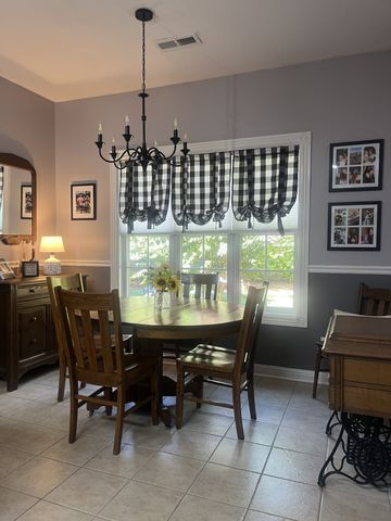 2102 Salem Woods Dr, Rockvale, TN 37153