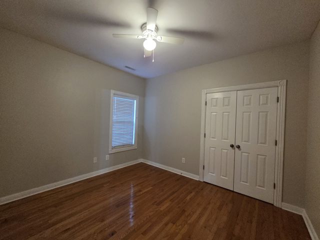 2102 Salem Woods Dr, Rockvale, TN 37153