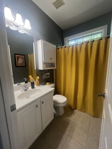 2102 Salem Woods Dr, Rockvale, TN 37153