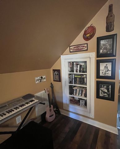 2102 Salem Woods Dr, Rockvale, TN 37153