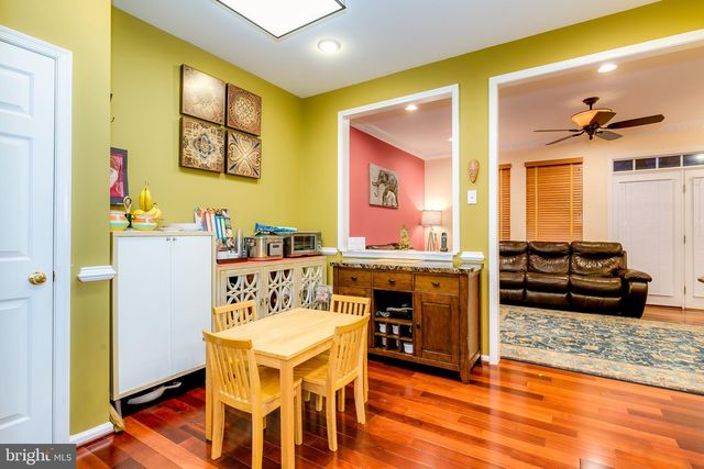13665 SAINT JOHNS WOOD PL, Herndon, VA 20171