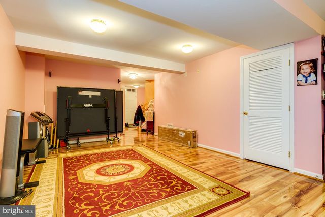 13665 SAINT JOHNS WOOD PL, Herndon, VA 20171