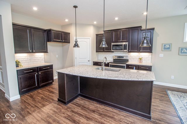19253 Chestnut Grove Lane, Noblesville, IN 46062