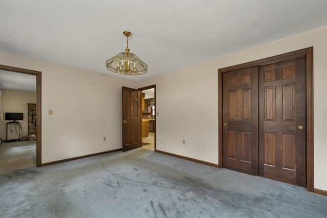 12 Blueberry Road, Windham, NH 03087