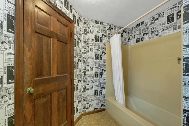 12 Blueberry Road, Windham, NH 03087