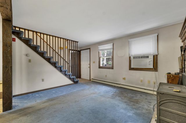 12 Blueberry Road, Windham, NH 03087