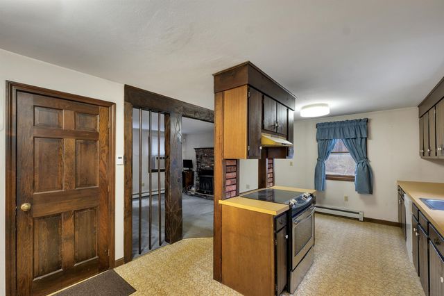 12 Blueberry Road, Windham, NH 03087