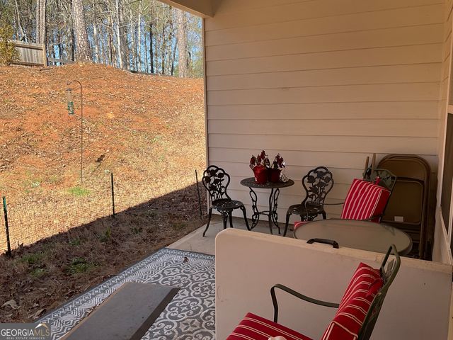 264 Tara Court, Mansfield, GA 30055