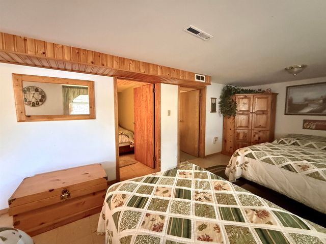 4508 Mohawk Trail, Gladwin, MI 48624