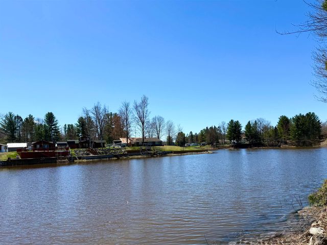 4508 Mohawk Trail, Gladwin, MI 48624