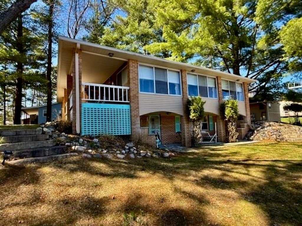 4508 Mohawk Trail, Gladwin, MI 48624