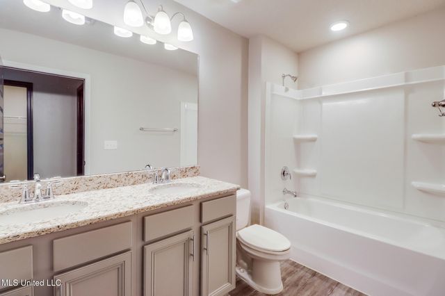 5261 Overland Drive, Biloxi, MS 39532