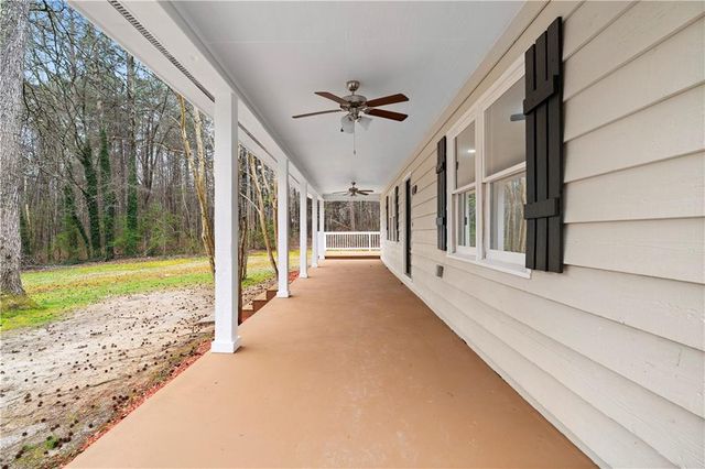 135 Highway 154, Sharpsburg, GA 30277