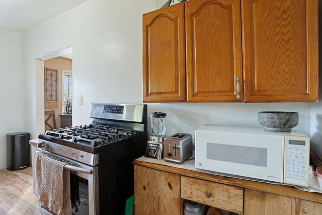 517 S Sacramento St, Lodi, CA 95240