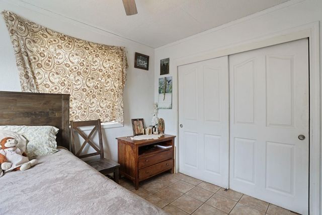 517 S Sacramento St, Lodi, CA 95240