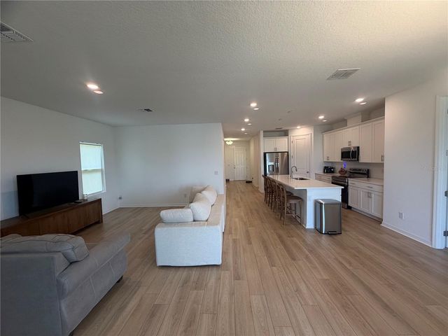 453 ARCHWAY PLACE, St Cloud, FL 34771