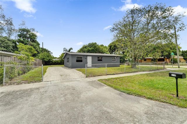 1843 Lauderdale Manor Drive, Fort Lauderdale, FL 33311