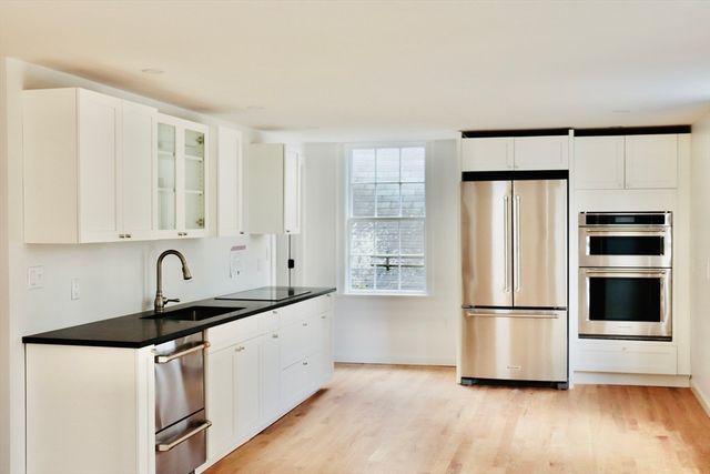 14 Lynde Street 2, Salem, MA 01970