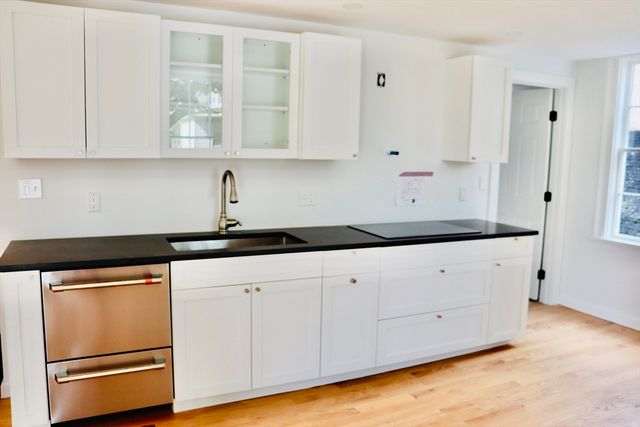14 Lynde Street 2, Salem, MA 01970