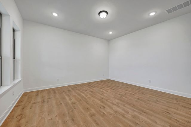 9200 Persimmon Lane, Mesquite, TX 75126