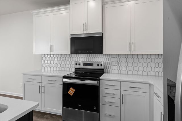 5067 Dayflower Drive, N, Hermitage, TN 37076