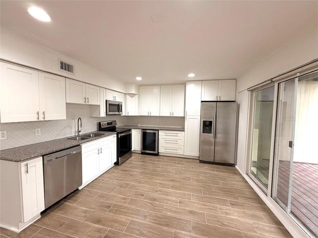 4723 Aftonshire Drive A3, Houston, TX 77027