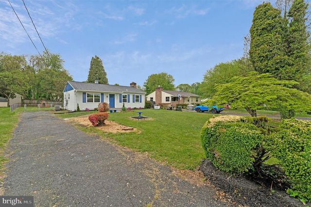 450 E E ST, Purcellville, VA 20132