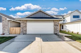 12438-12440 W Blanford St, Maize, KS 67223