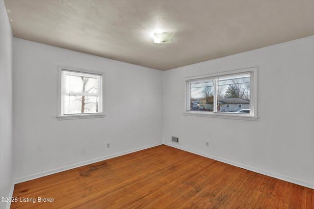 211 Chattanooga Ave, Louisville, KY 40214