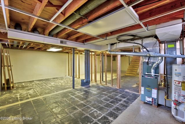 211 Chattanooga Ave, Louisville, KY 40214