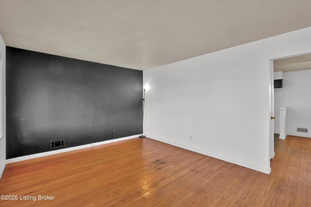 211 Chattanooga Ave, Louisville, KY 40214