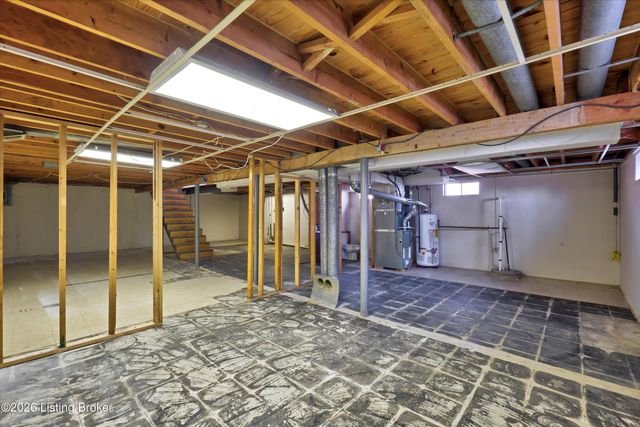 211 Chattanooga Ave, Louisville, KY 40214