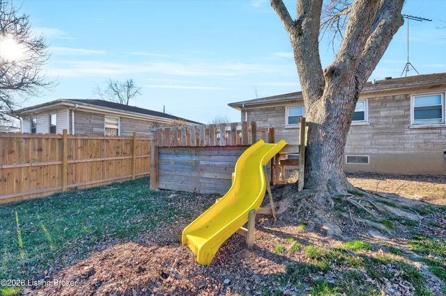 211 Chattanooga Ave, Louisville, KY 40214